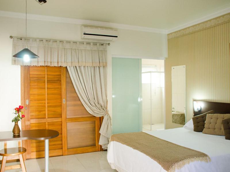 Ville Park Hotel Ourinhos Rum bild